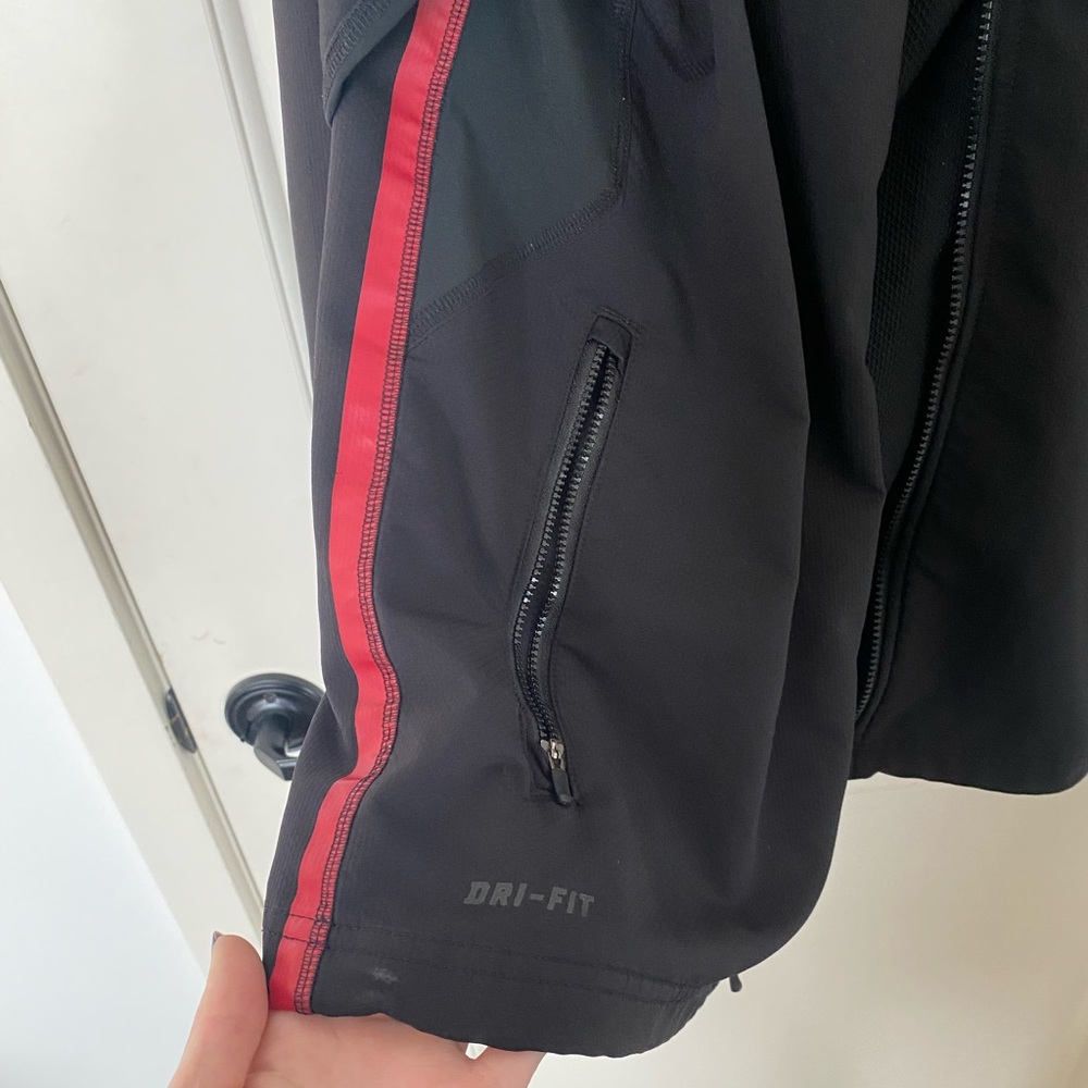 Nike Dri-Fit Jacket - Picture 3 of 16